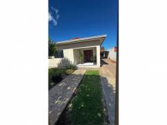 CASA RESIDENCIAL 221M2 C/ 3 SUITES/PISCINA/JD NOVO HORIZONTE PARANATINGA MT